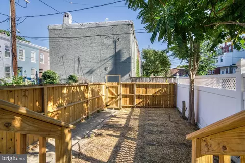 218 E 23rd St, Baltimore, MD 21218 photo 36