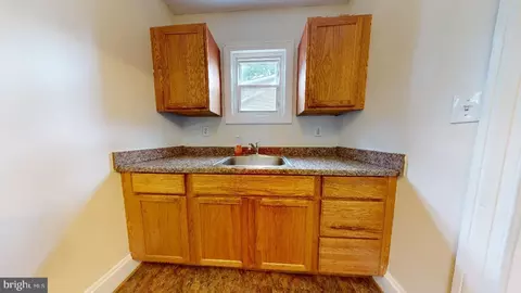 2802 Berwick, Baltimore, MD 21234 photo 9