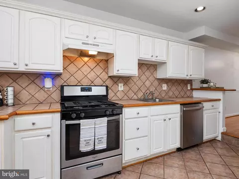 603 S Durham St, Baltimore, MD 21231 photo 10