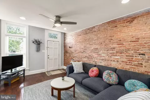 2121 E Fairmount Ave, Baltimore, MD 21231 photo 3