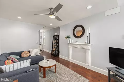 2121 E Fairmount Ave, Baltimore, MD 21231 photo 2