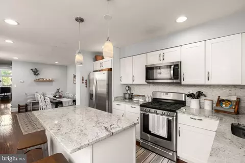 2121 E Fairmount Ave, Baltimore, MD 21231 photo 10