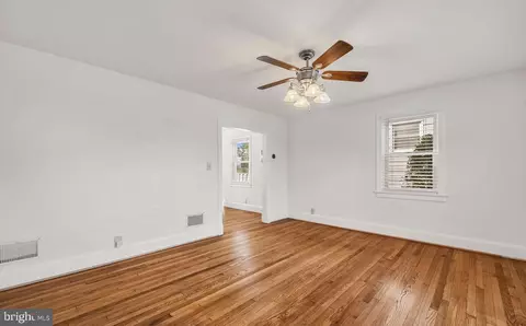4311 Elderon Ave, Baltimore, MD 21215 photo 6