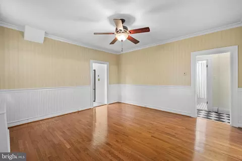 415 E Lake Ave, Baltimore, MD 21212 photo 8