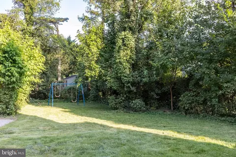 5717 Kenmore Rd, Baltimore, MD 21210 photo 37