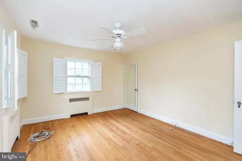 5717 Kenmore Rd, Baltimore, MD 21210 photo 25