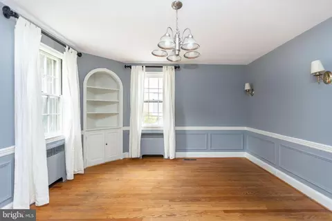 5717 Kenmore Rd, Baltimore, MD 21210 photo 11