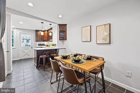 1418 Hull St, Baltimore, MD 21230 photo 8