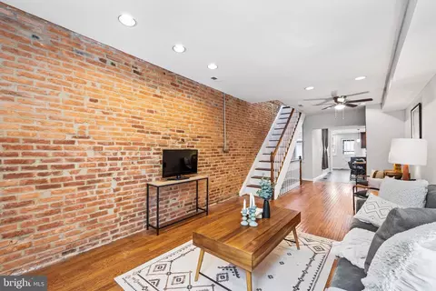 1418 Hull St, Baltimore, MD 21230 photo 5