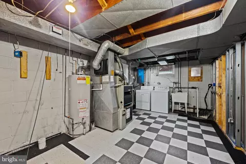 2907 E Strathmore Ave E, Baltimore, MD 21214 photo 28
