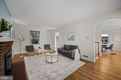 2907 E Strathmore Ave E, Baltimore, MD 21214 photo 14