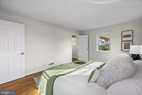 2907 E Strathmore Ave E, Baltimore, MD 21214 photo 18