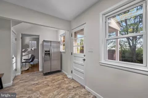 2907 E Strathmore Ave E, Baltimore, MD 21214 photo 11