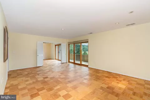 1 Hamill Rd #1F, Baltimore, MD 21210 photo 6