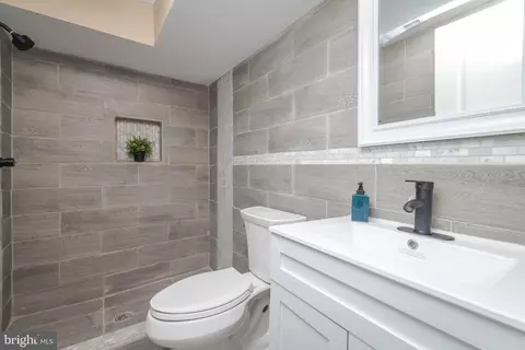 2614 E Biddle St, Baltimore, MD 21213 photo 33