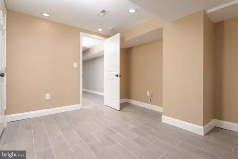 2614 E Biddle St, Baltimore, MD 21213 photo 34