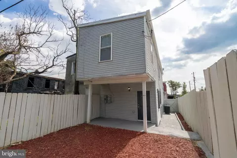502 E 26th St, Baltimore, MD 21218 photo 4
