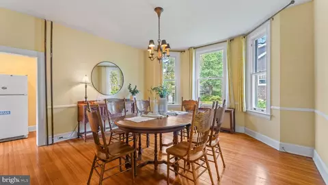 2212 Ken Oak Rd, Baltimore, MD 21209 photo 16
