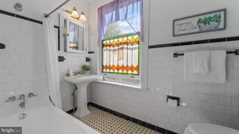 2212 Ken Oak Rd, Baltimore, MD 21209 photo 35