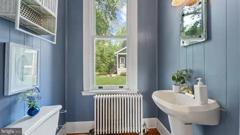2212 Ken Oak Rd, Baltimore, MD 21209 photo 19