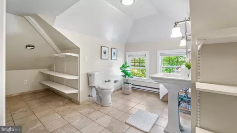 2212 Ken Oak Rd, Baltimore, MD 21209 photo 39