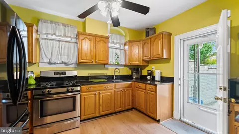 3327 Moravia Rd, Baltimore, MD 21214 photo 8