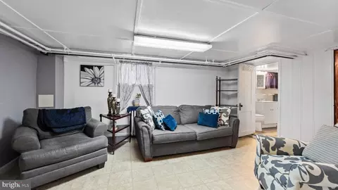 3327 Moravia Rd, Baltimore, MD 21214 photo 10