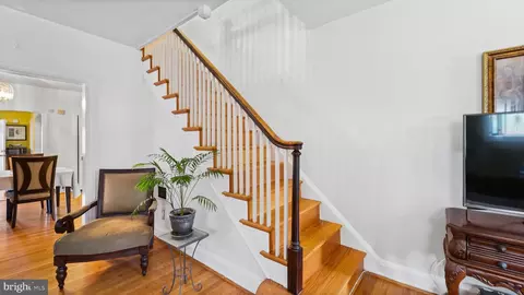 3327 Moravia Rd, Baltimore, MD 21214 photo 4