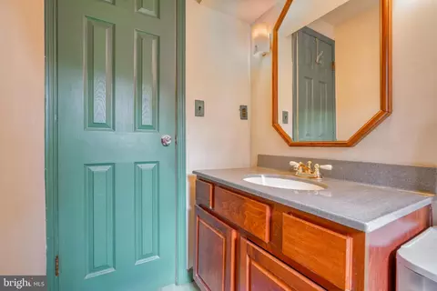730 S Wolfe St, Baltimore, MD 21231 photo 23
