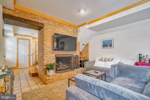 730 S Wolfe St, Baltimore, MD 21231 photo 6