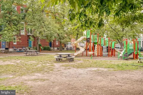 730 S Wolfe St, Baltimore, MD 21231 photo 36