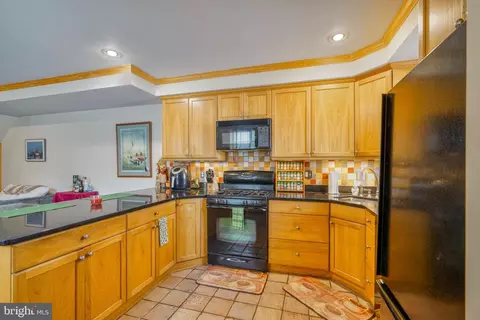 730 S Wolfe St, Baltimore, MD 21231 photo 10