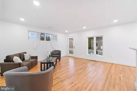 4507 Hamilton Ave, Baltimore, MD 21206 photo 30