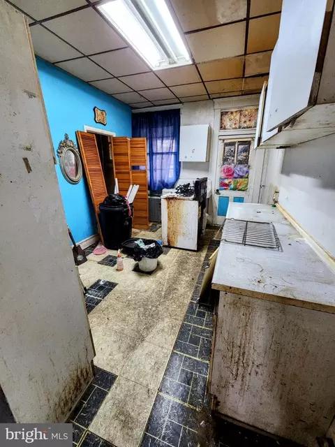 2811 Erdman Ave, Baltimore, MD 21213 photo 6