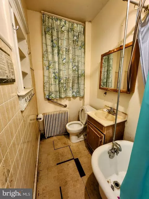 2811 Erdman Ave, Baltimore, MD 21213 photo 9