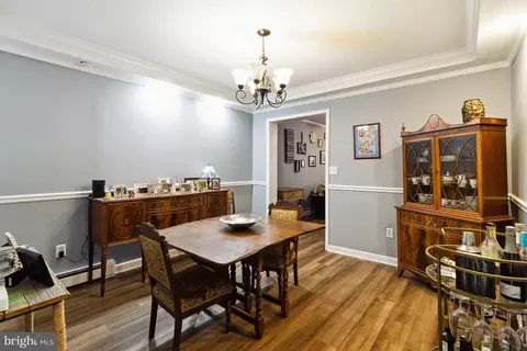 3900 Falls Rd, Baltimore, MD 21211 photo 12