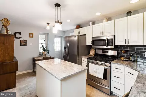 3900 Falls Rd, Baltimore, MD 21211 photo 8
