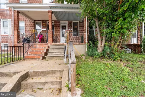 3330 Ravenwood Ave, Baltimore, MD 21213