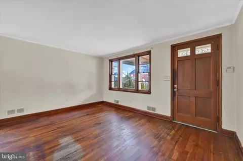5917 Plumer Ave, Baltimore, MD 21206 photo 3