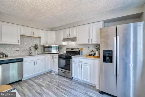 516 Wyeth St, Baltimore, MD 21230