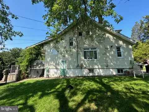 5520 Radecke Ave, Baltimore, MD 21206 photo 3