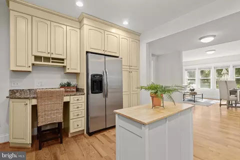 2107 Carterdale Rd, Baltimore, MD 21209 photo 13