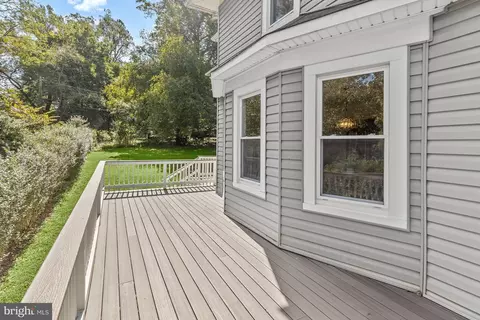 2107 Carterdale Rd, Baltimore, MD 21209 photo 38
