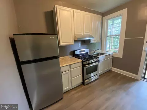 2137 Walbrook Ave, Baltimore, MD 21217 photo 16