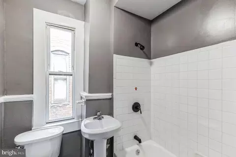 2137 Walbrook Ave, Baltimore, MD 21217 photo 9