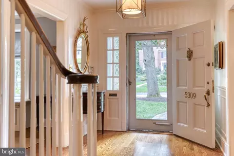 5309 Springlake Way, Baltimore, MD 21212 photo 4