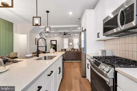 4039 Fairfax Rd, Baltimore, MD 21216 photo 8