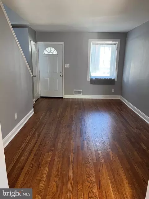 3305 Ingleside Ave, Baltimore, MD 21215 photo 2
