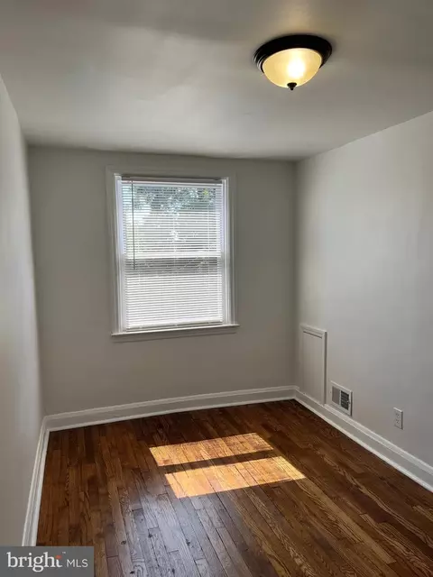 3305 Ingleside Ave, Baltimore, MD 21215 photo 7