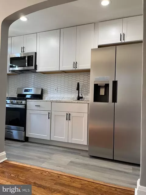 3305 Ingleside Ave, Baltimore, MD 21215 photo 9